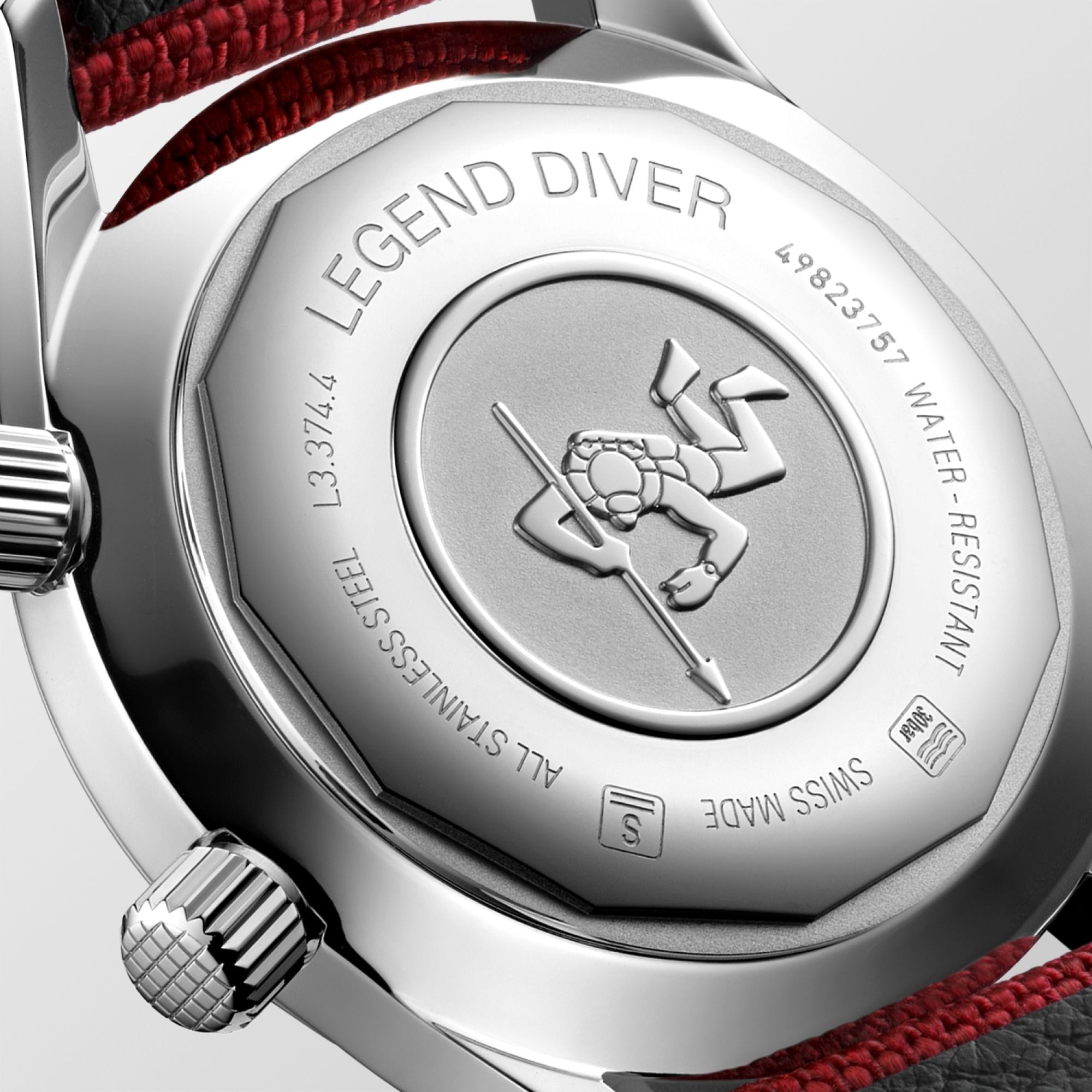 the-longines-legend-diver-watch-l3-374-4-40-2-detailed-view-2000x2000-103.jpg