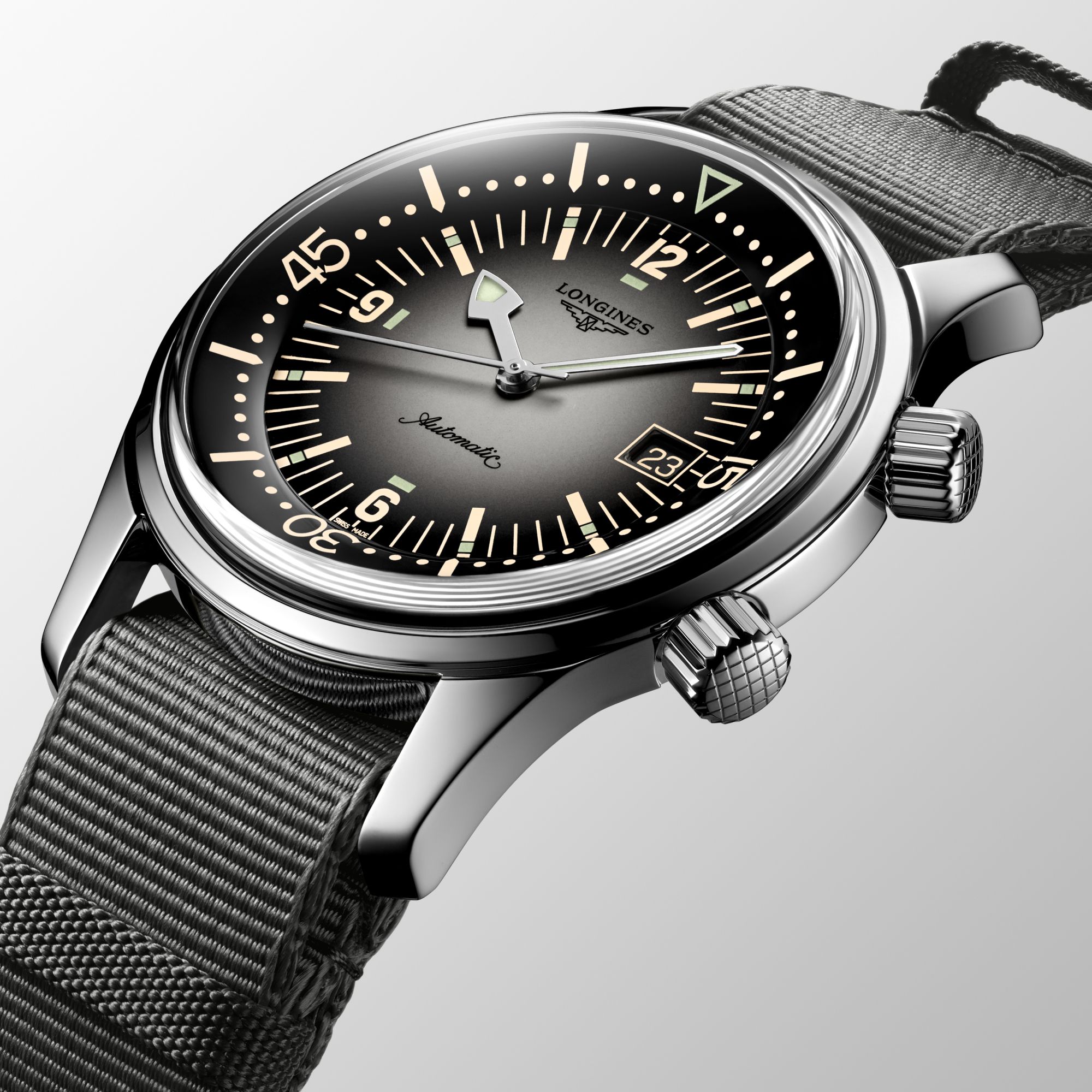 the-longines-legend-diver-watch-l3-774-4-70-2-detailed-view-2000x2000-101.jpg